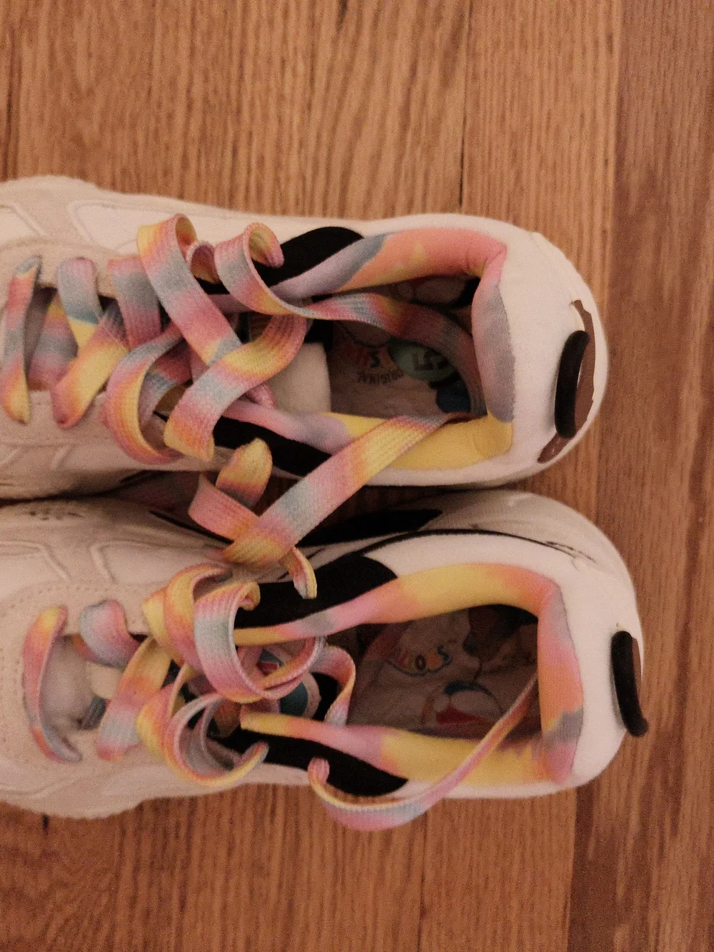 Puma Squishmallows Kids White Sneakers with Pastel Rainbow Accents Size 5.5